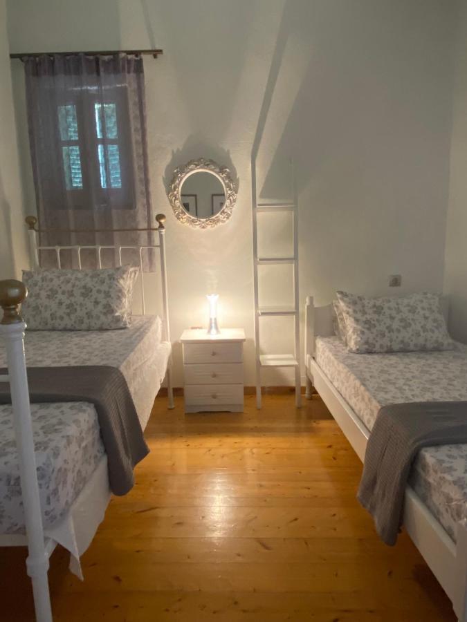 Vila Siora Nina Charming Stone House Near Agios Gordios Sinarádes Exteriér fotografie